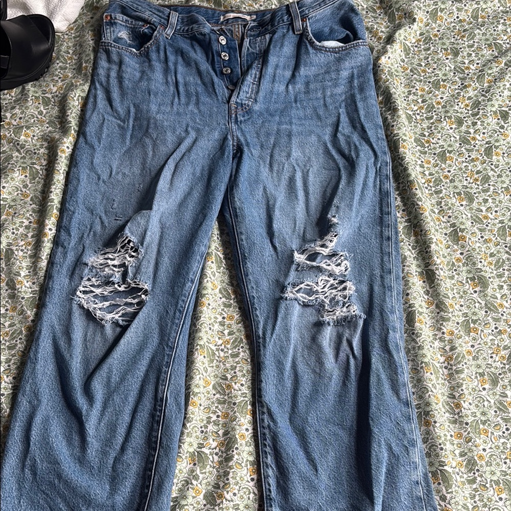 Levi’s Ribcage Women's Distressed Blue Jeans